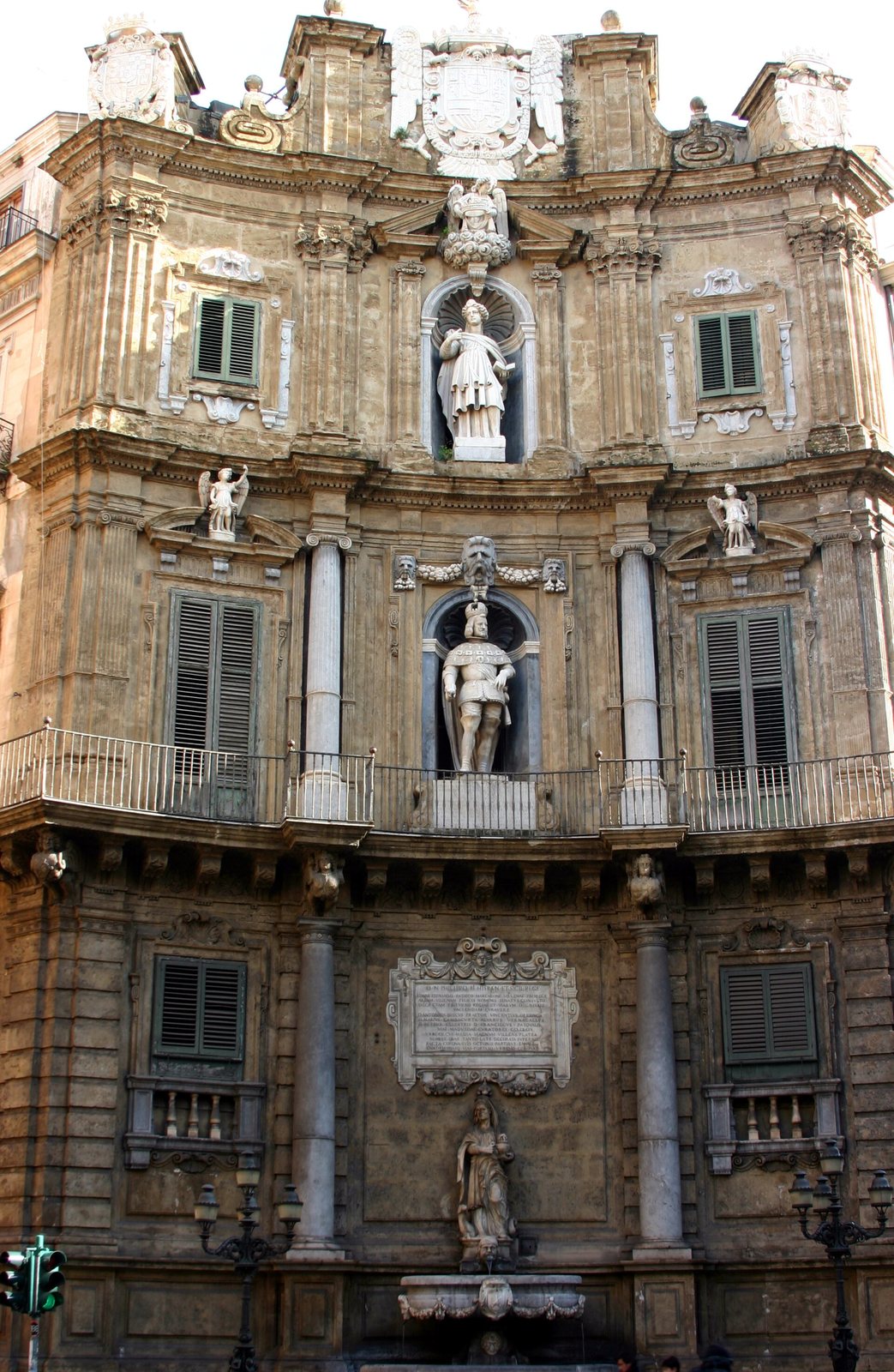 Uno dei prospetti barocchi dei Quattro Canti a Palermo