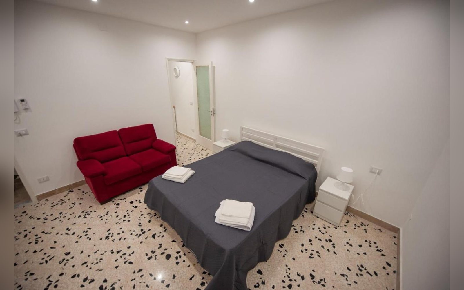 Holiday House Annunziata — Tre unità nel centro storico di Termini Imerese, 